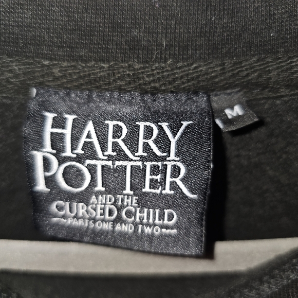 Harry Potter & Cursed Child Broadway Sweatshirt M - Picture 2 of 5
